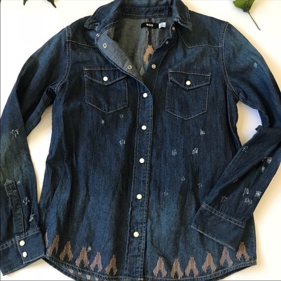 Urban Outfitters boho denim button up - Picture 2 of 3